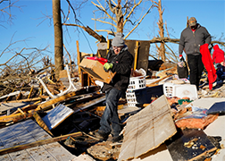 Episcopalians Join Communities Responding to Deadly, Destructive Tornadoes in Central US